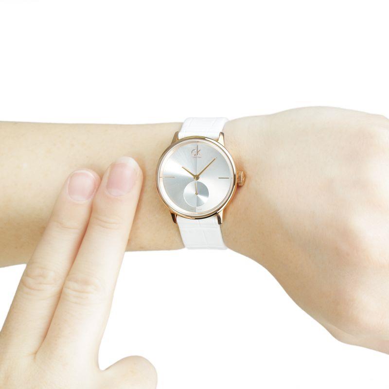 Calvin Klein K2Y236K6 Leather Women's Watch Calvin Klein K2Y236K6 Leather Women's Watch